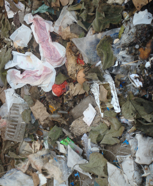 周口郸城:疯狂的医疗垃圾 环境污染让人忧-焦