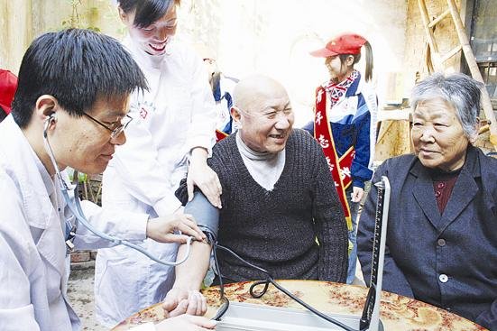 沁阳市人民医院落实五大工程暨创新管理纪实