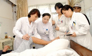 顽疾 守护群众健康--记郑州市中心医院皮肤科主