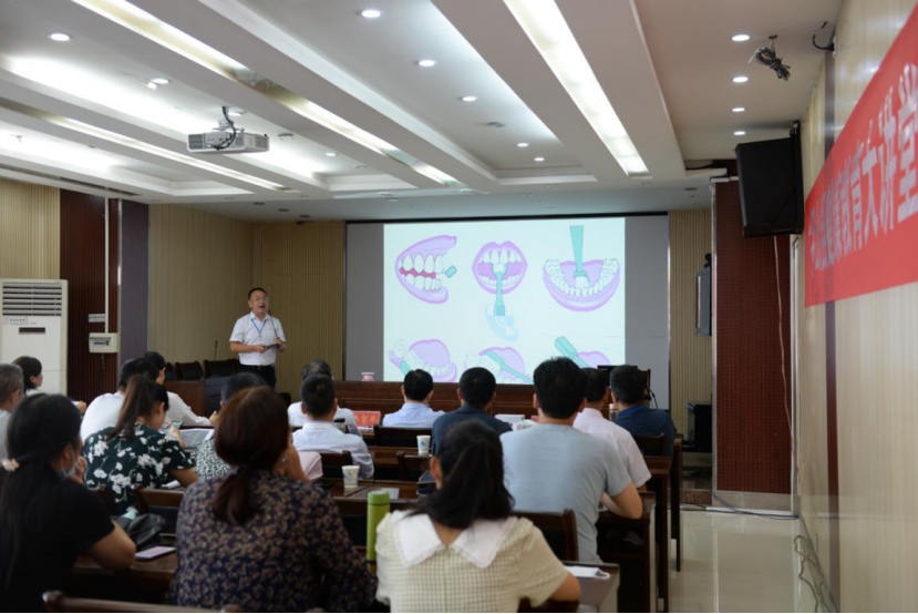 卫健委领导班子公示 202007171809253441.png